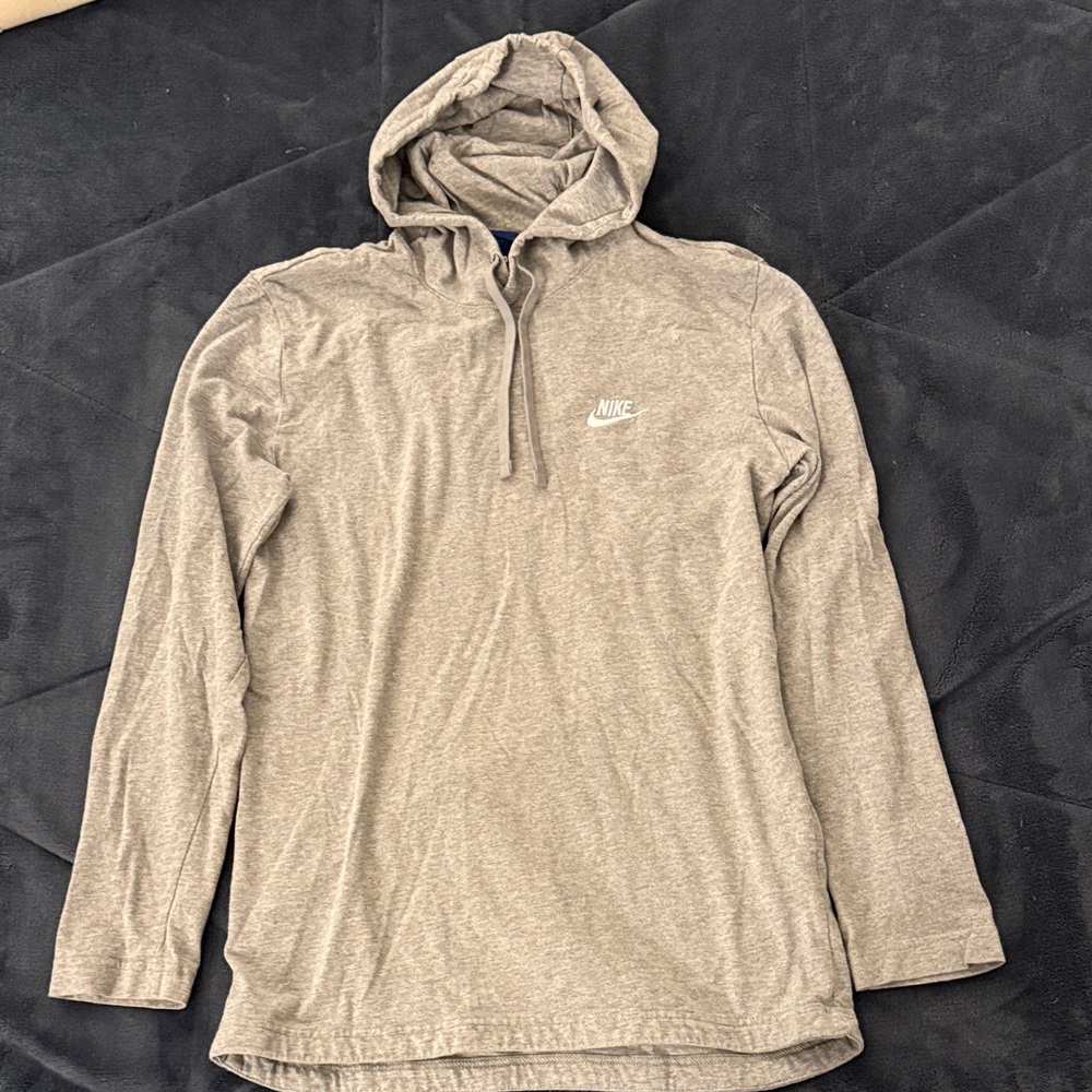 Nike Men's Light Gray Hooded Sweatshirt